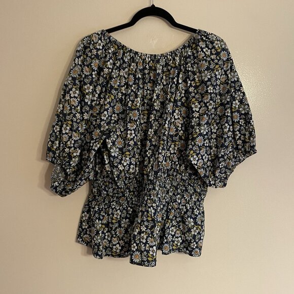 Old Navy Women XL TALL Blue Floral Boho Peasant Puff Sleeve Smocked Peplum Top - Picture 10 of 10